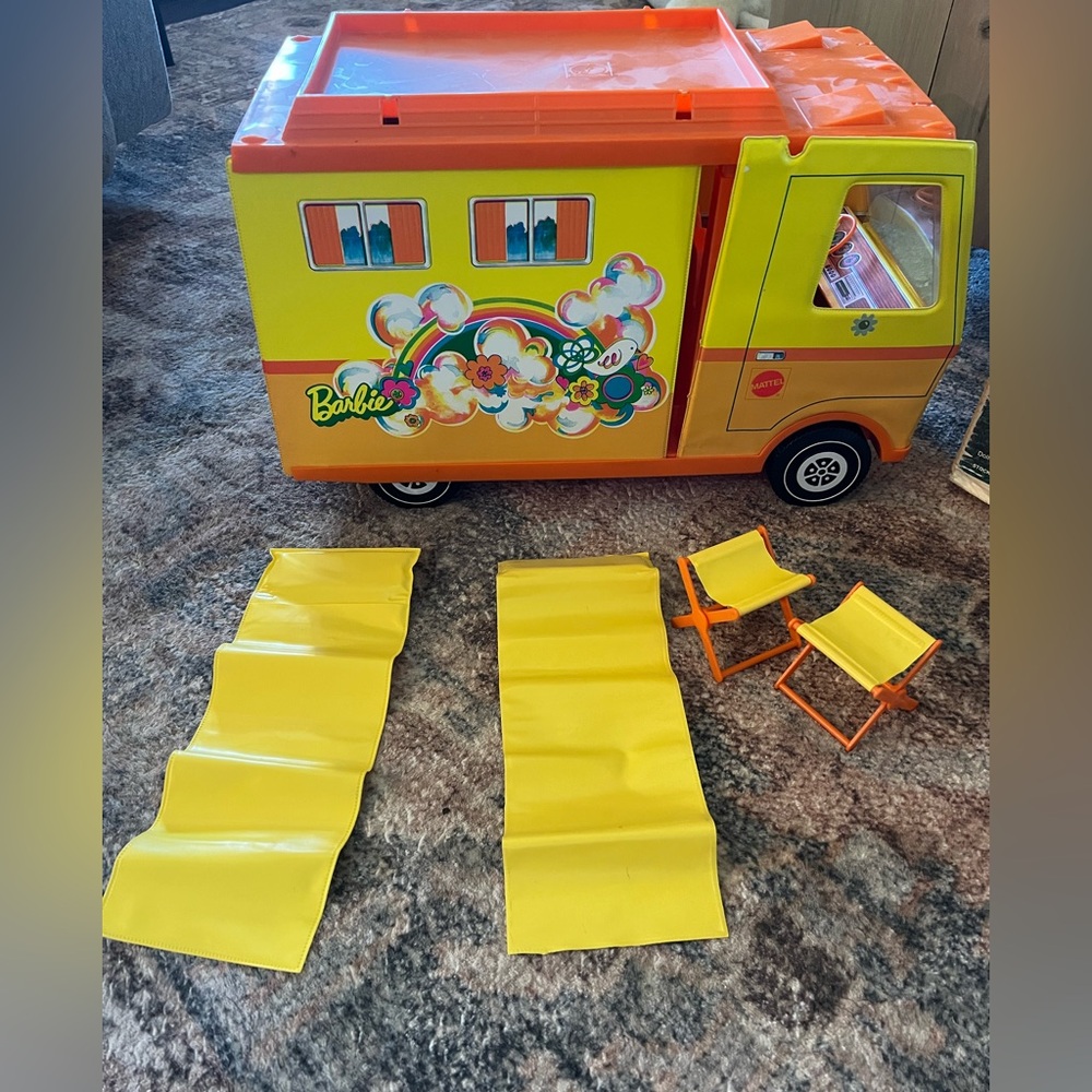 Vintage 1970's Barbie Country Camper - Picture 2 of 7